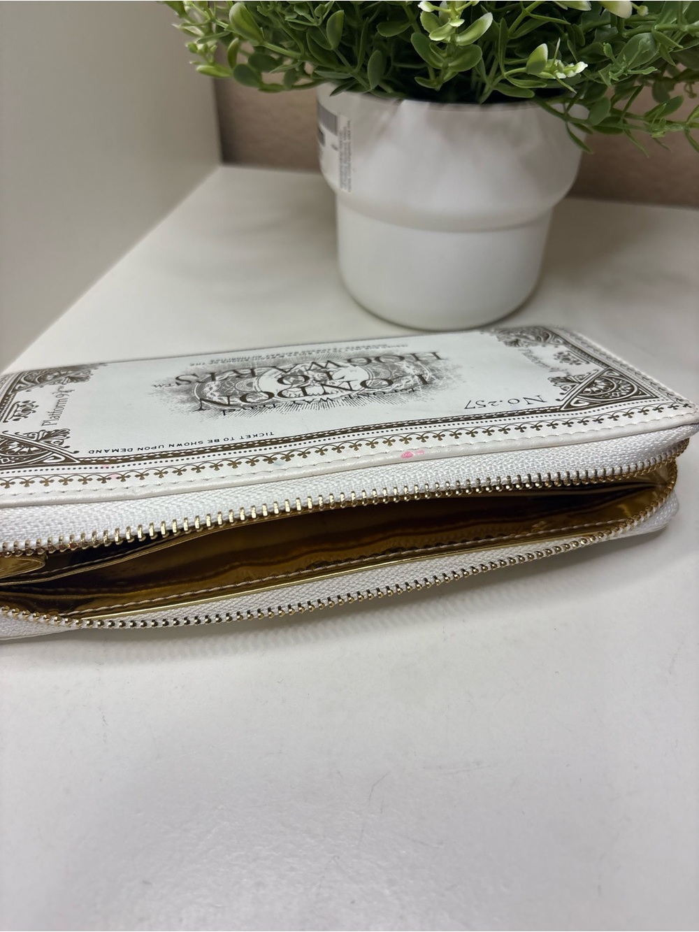 Harry Potter Hogwarts Express Ticket Zip Wallet – White Gold Continental Purse - Picture 10 of 10